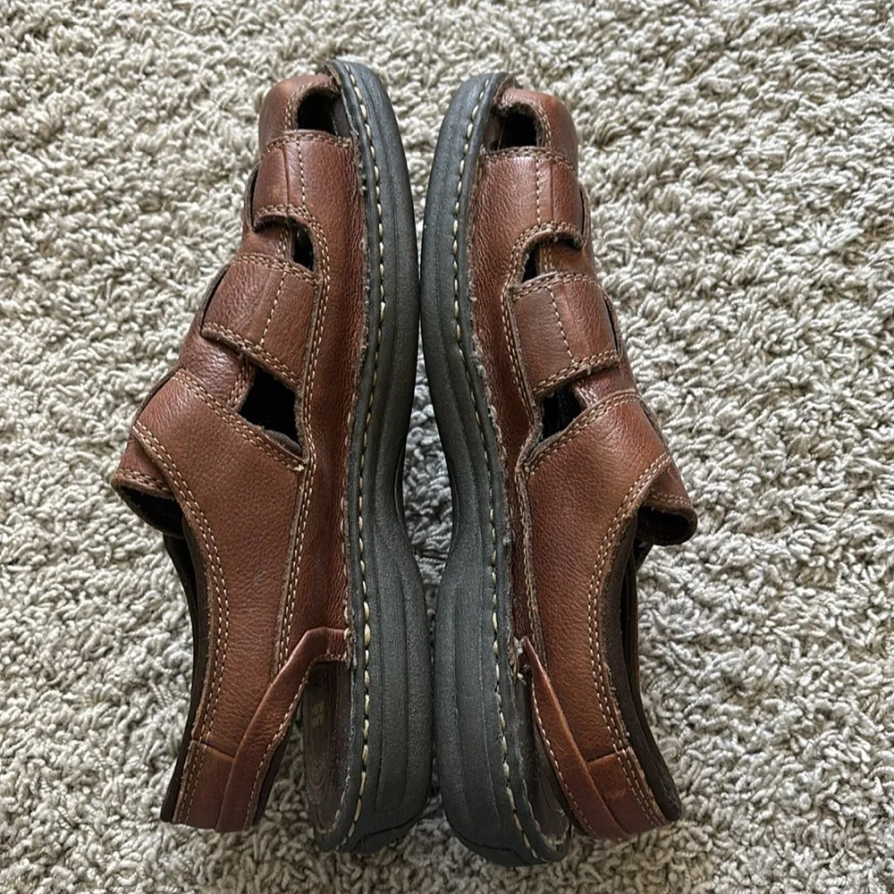 Nunn Bush Closed Toe Brown Leather Fisherman Sandals